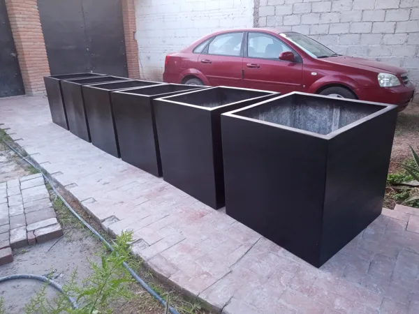 6 Cubos de 70 cms para Agua Prieta, Sonora.